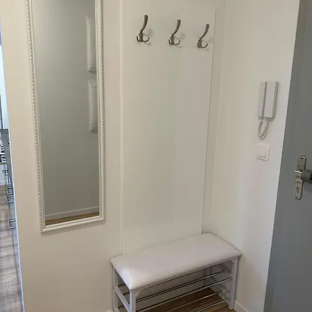 New Cozy Free Parking * Bratislava